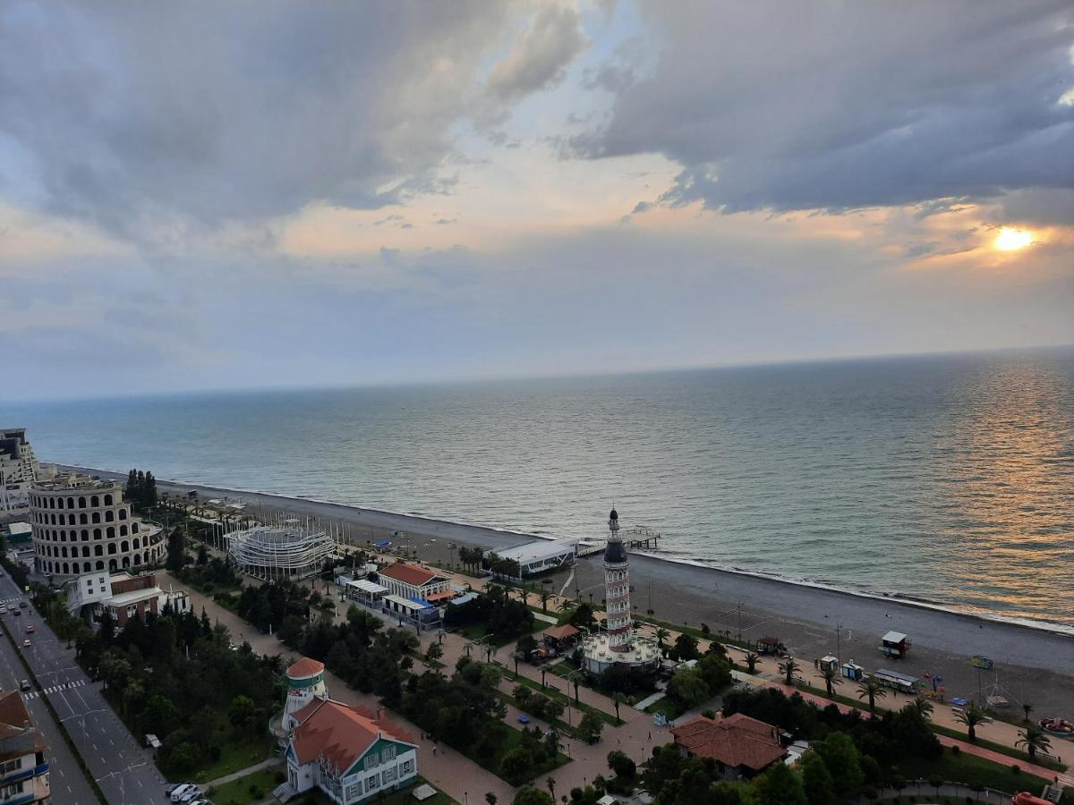 The Best Beach Aparthotel Orbi City Batoemi Buitenkant foto